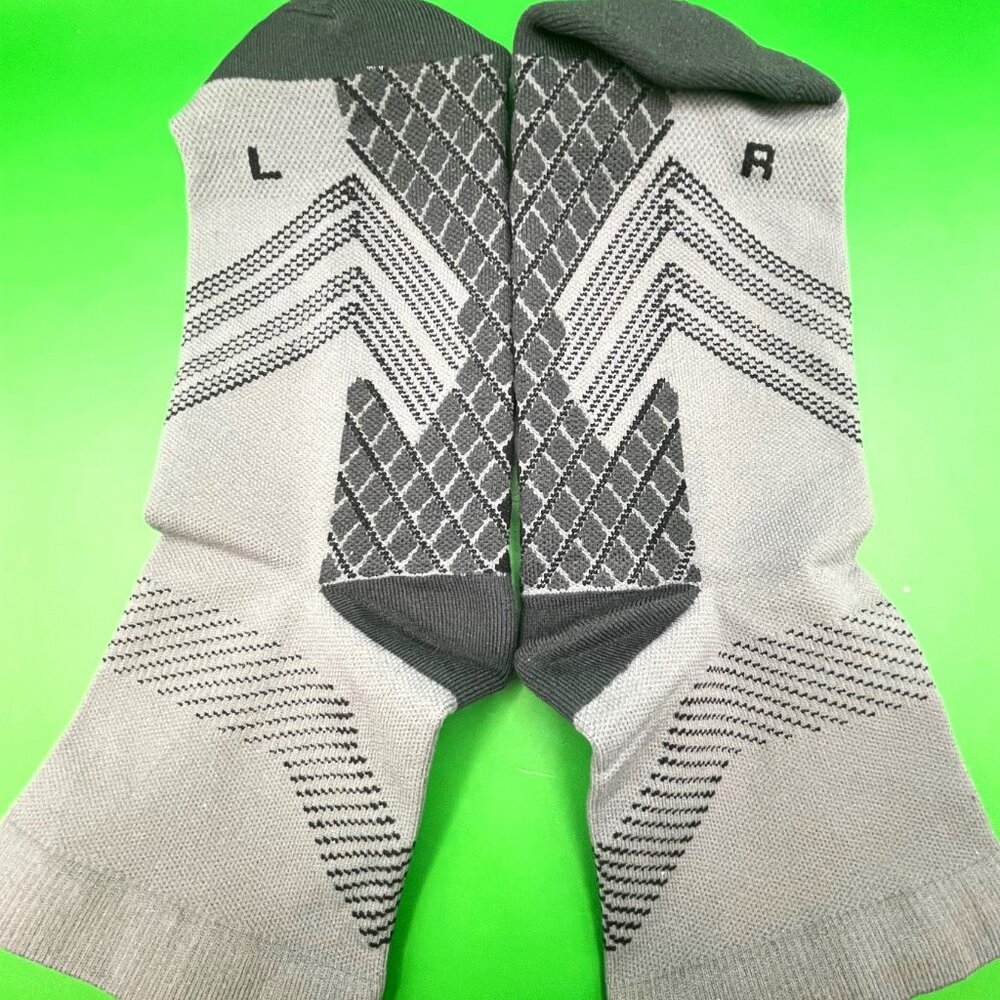 Techware Pro Compression Socks 2 Pairs Black Gray… - image 6